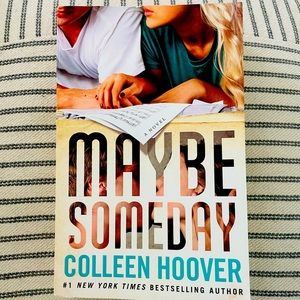 EUC COLLEEN HOOVER BOOK
